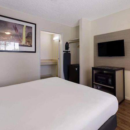 Rodeway Inn Livermore Kültér fotó